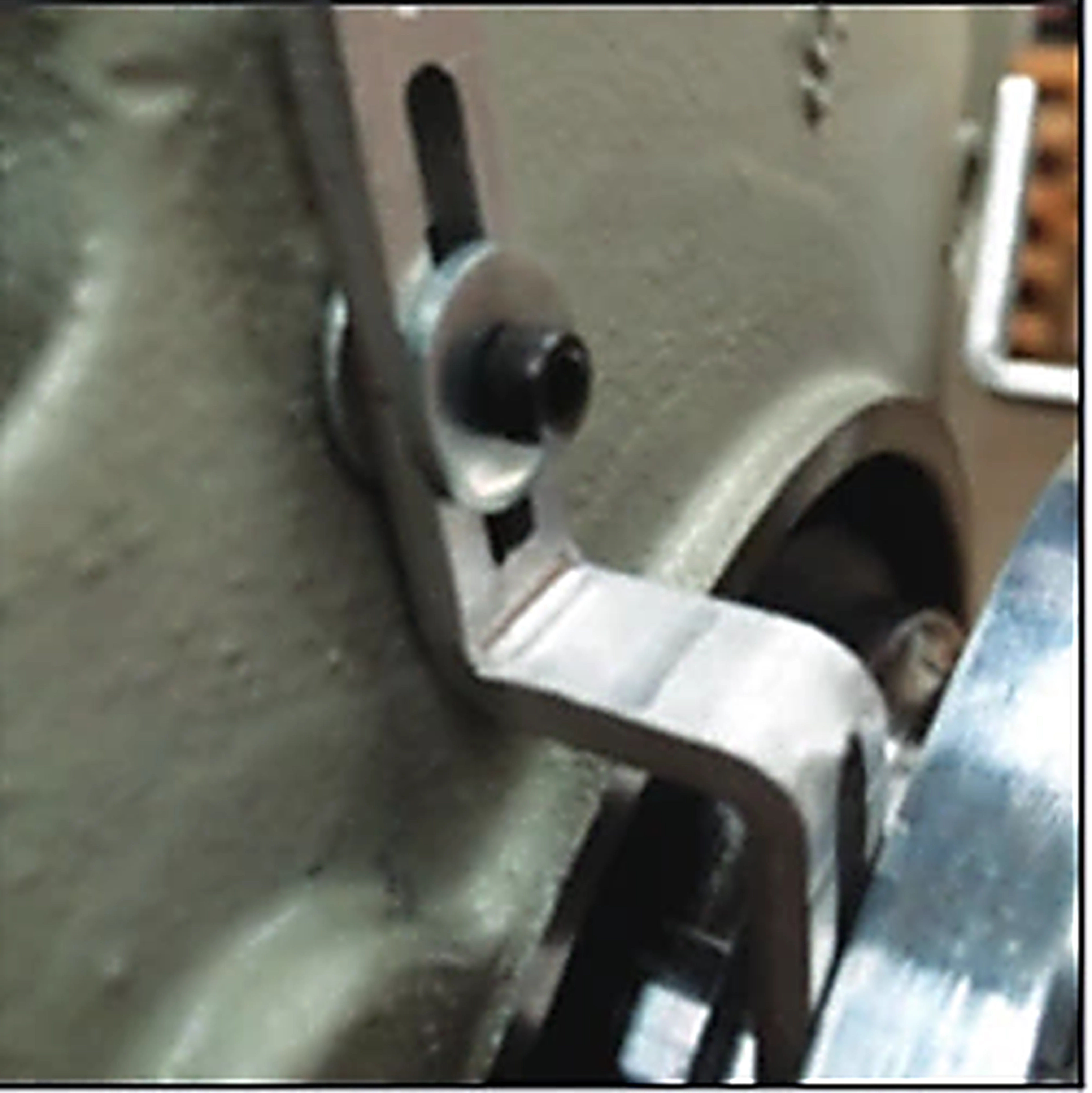 Fine tuning Earthring position with a washer